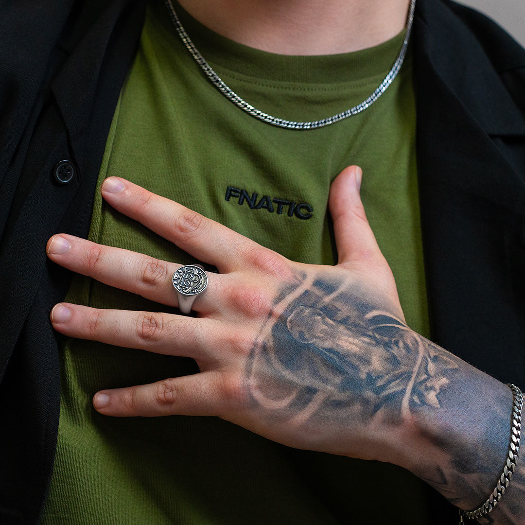 Silver Fnatic Signature Crest Ring Silver Fnatic Signature Crest Ring