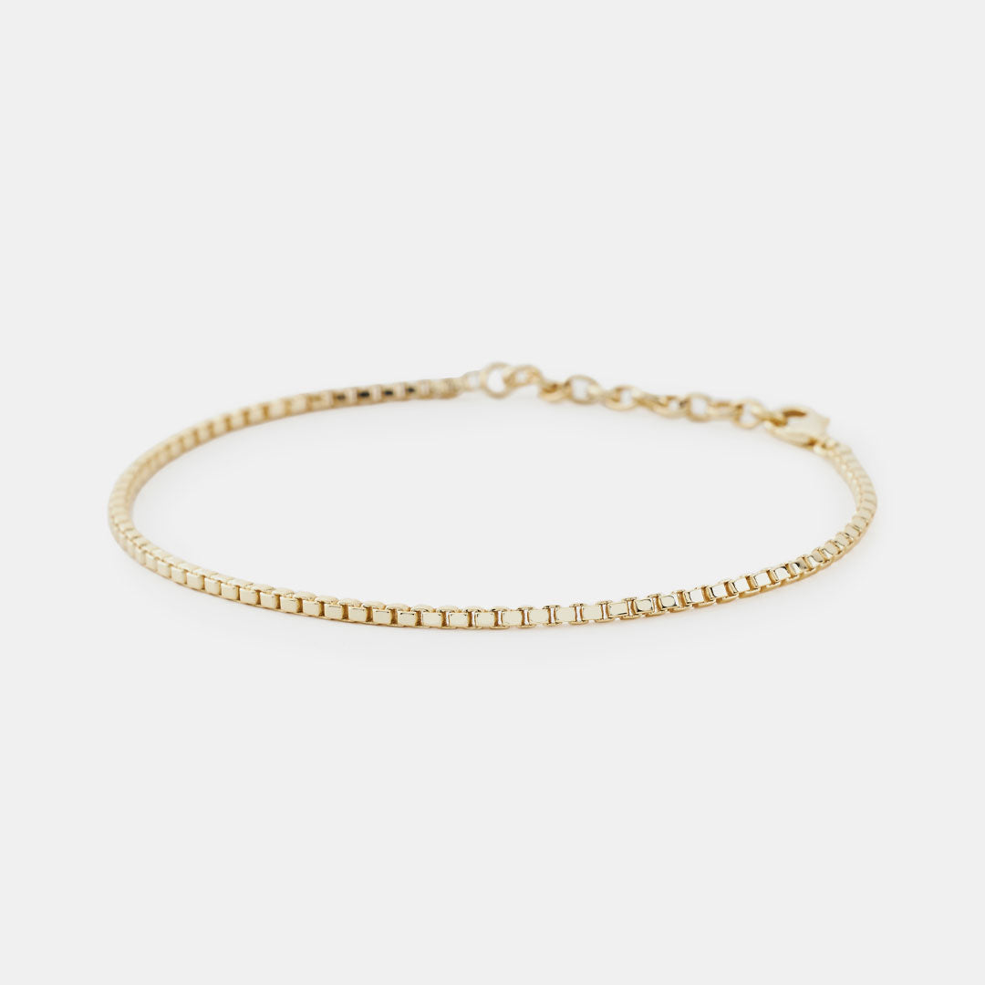 Gold Box Chain Bracelet