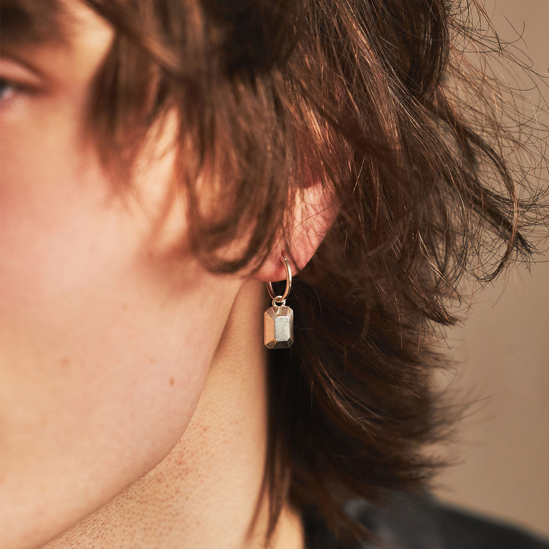 Silver Solid Gem Earring Silver Solid Gem Earring