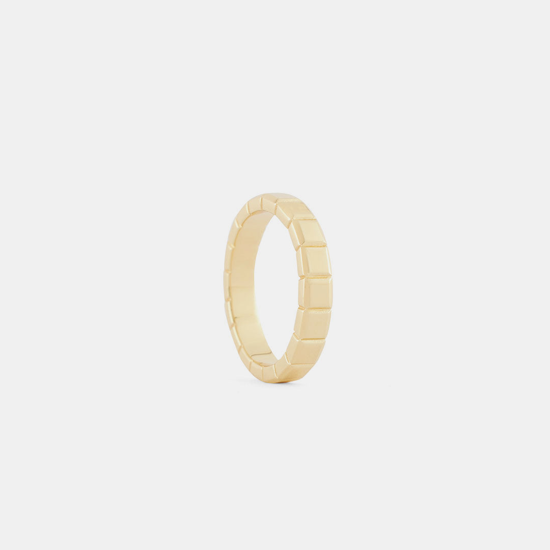 Gold Box Ring