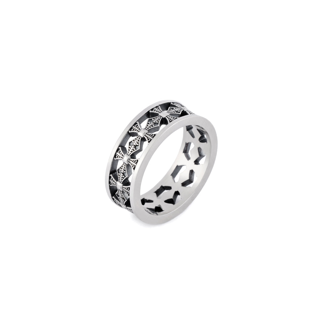 Silver cut out band ring with repeated detailed cross motifs - Serge DeNimes
