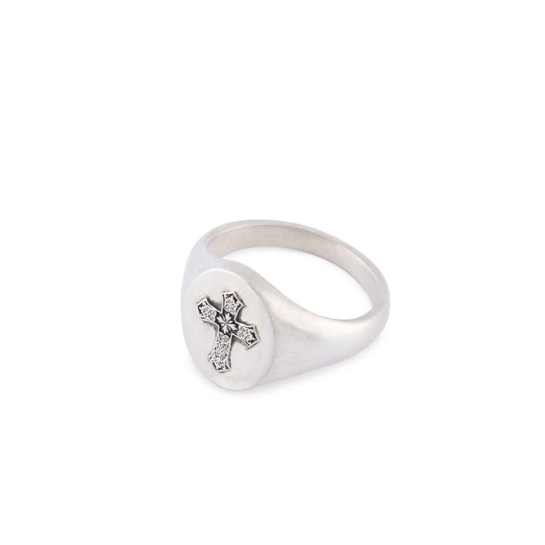 Silver chunky ring with decorated Cross raised on the front - Serge DeNimes