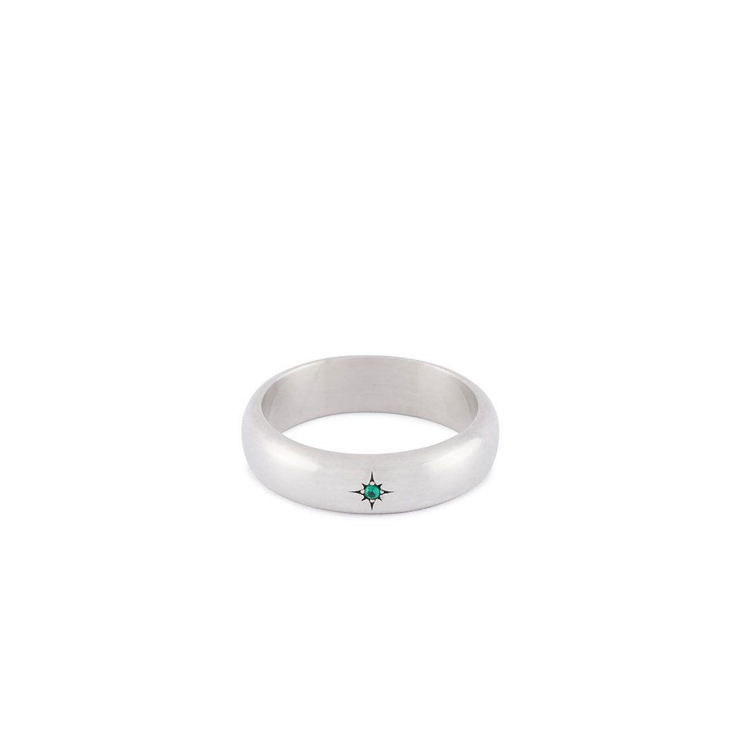 Silver D shaped band ring with star setting and green gemstone - Serge DeNimes