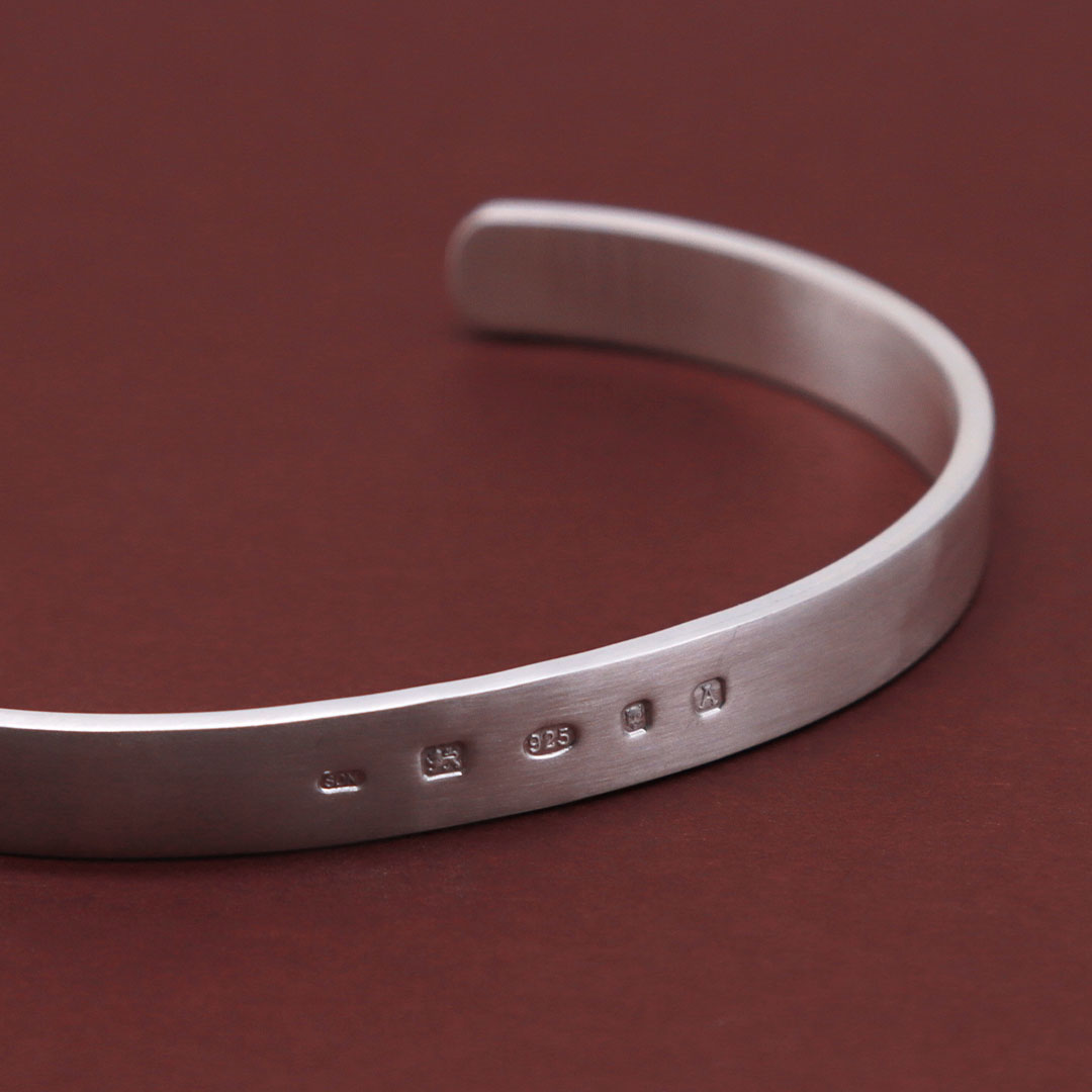 Silver Traditional Hallmark Cuff - Serge DeNimes