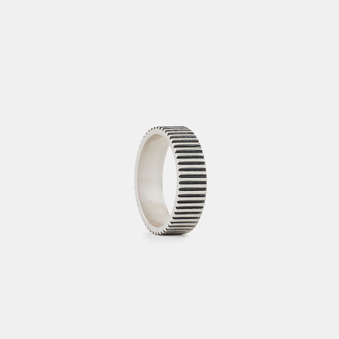 Silver Ridge Band Ring – Serge DeNimes
