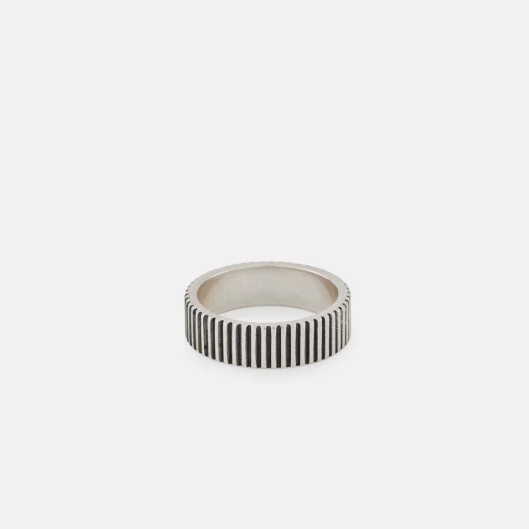 Silver Ridge Band Ring – Serge DeNimes